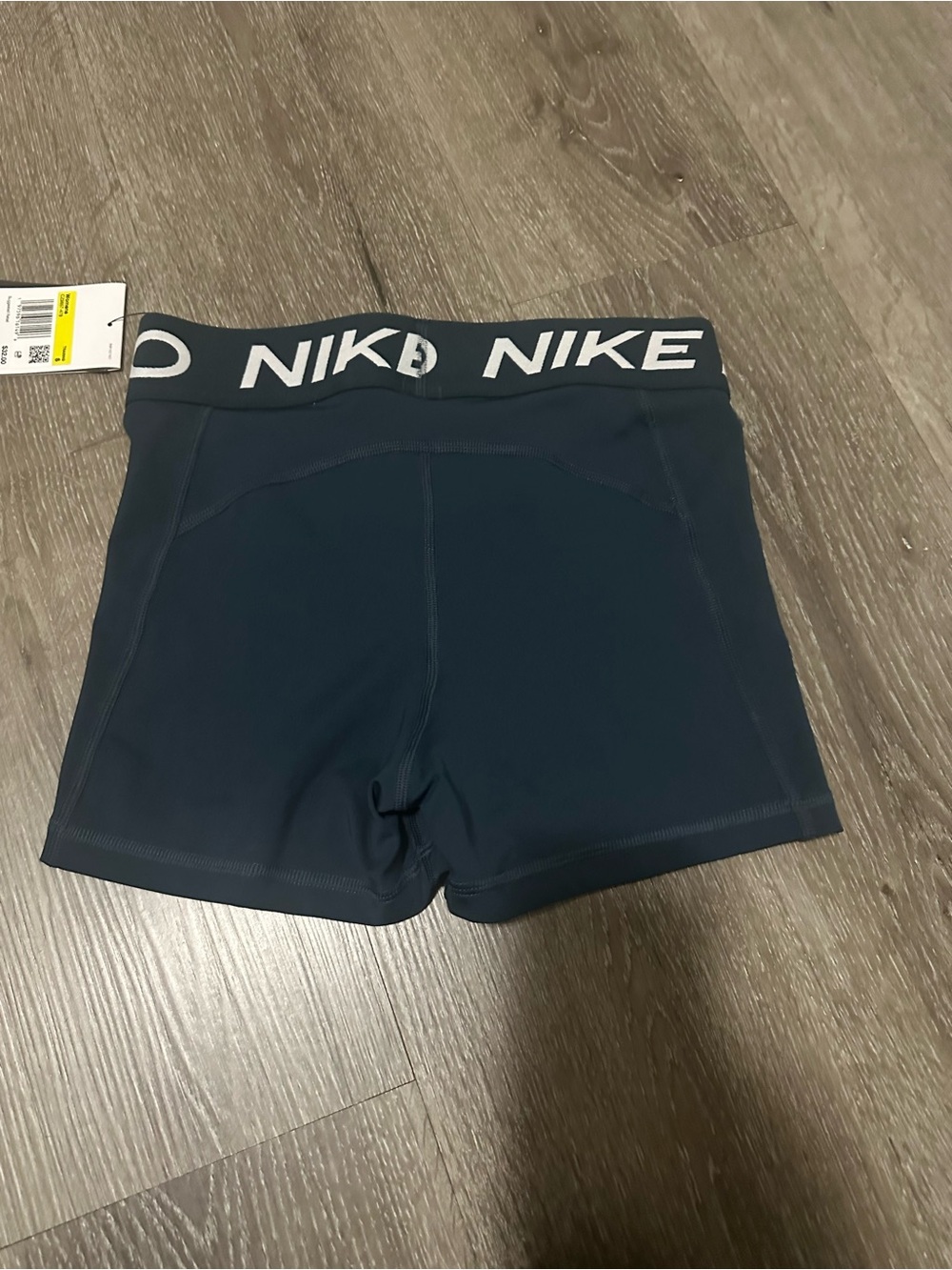 New Nike Pro Women’s Navy Blue Bike Shorts - Picture 4 of 8
